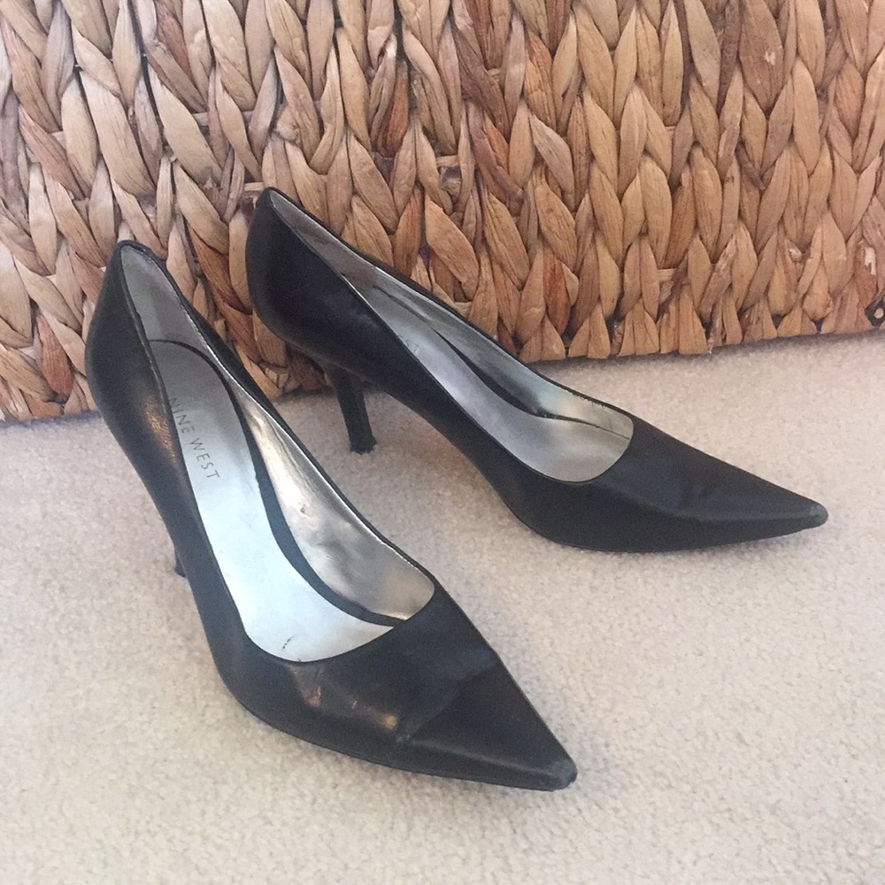 Black Nine West heels